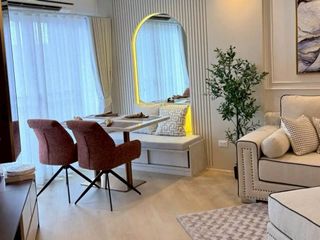 Condo en venta de 2 habitaciones en Yan Nawa, Bangkok