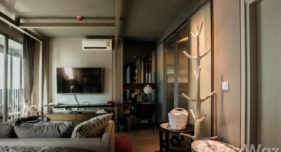 For rent 1 bed condo in Bang Rak, Bangkok