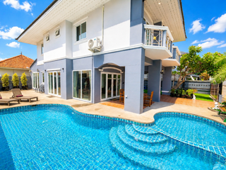 À louer 5 chambres villa à Bang Lamung, Chonburi