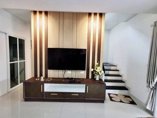 À louer 3 chambres maison à Bang Lamung, Chonburi