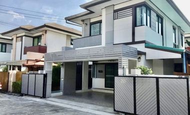 À louer 3 chambres maison à East Pattaya, Pattaya