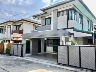 À louer 3 chambres maison à Bang Lamung, Chonburi