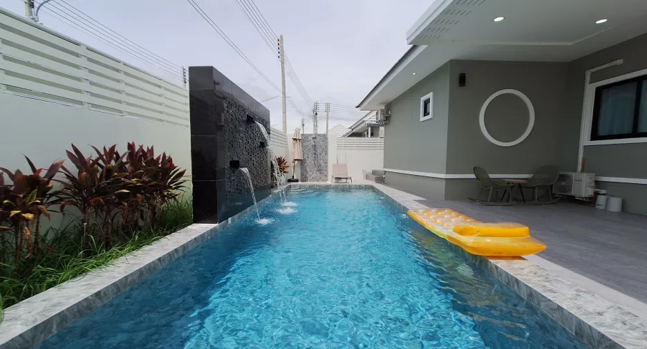 For rent 3 bedrooms villa in Hua Hin, Prachuap Khiri Khan