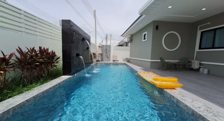 For rent 3 bedrooms villa in Hua Hin, Prachuap Khiri Khan