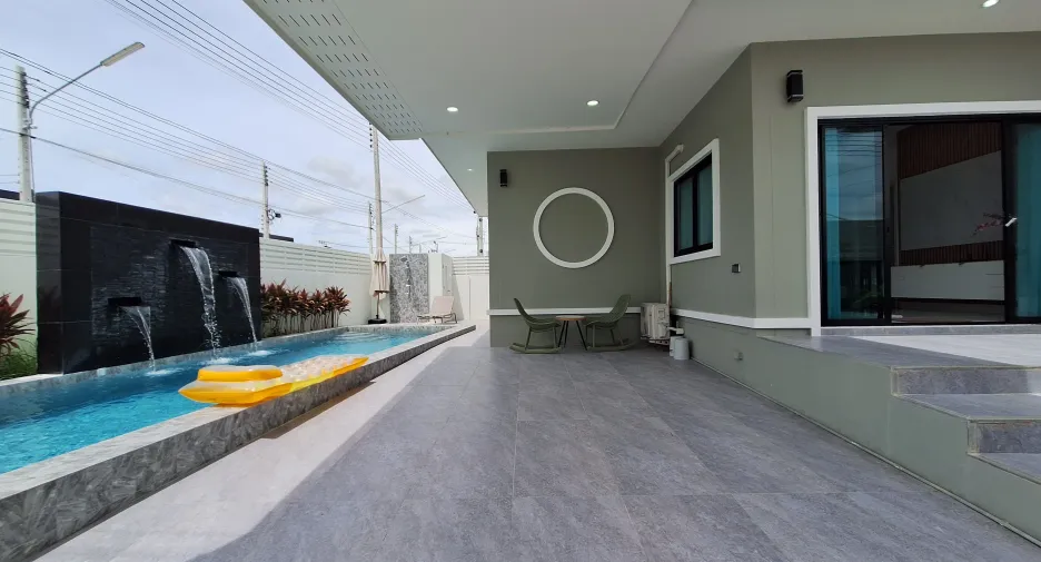 For rent 3 bedrooms villa in Hua Hin, Prachuap Khiri Khan