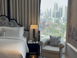 Wohnung zur Miete mit Studio in Khlong Toei, Bangkok