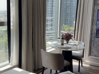 Wohnung zur Miete mit Studio in Khlong Toei, Bangkok