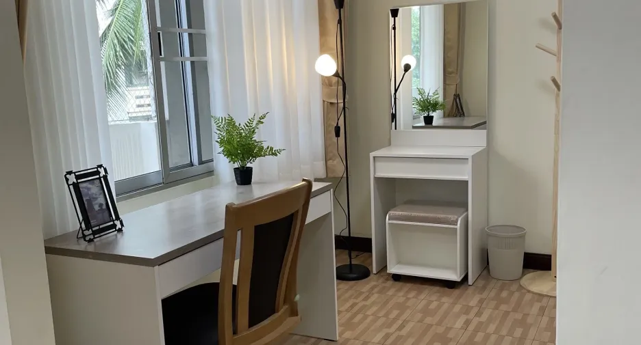 For rent 2 bedrooms condo in Chatuchak, Bangkok