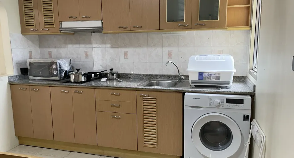 For rent 2 bedrooms condo in Chatuchak, Bangkok
