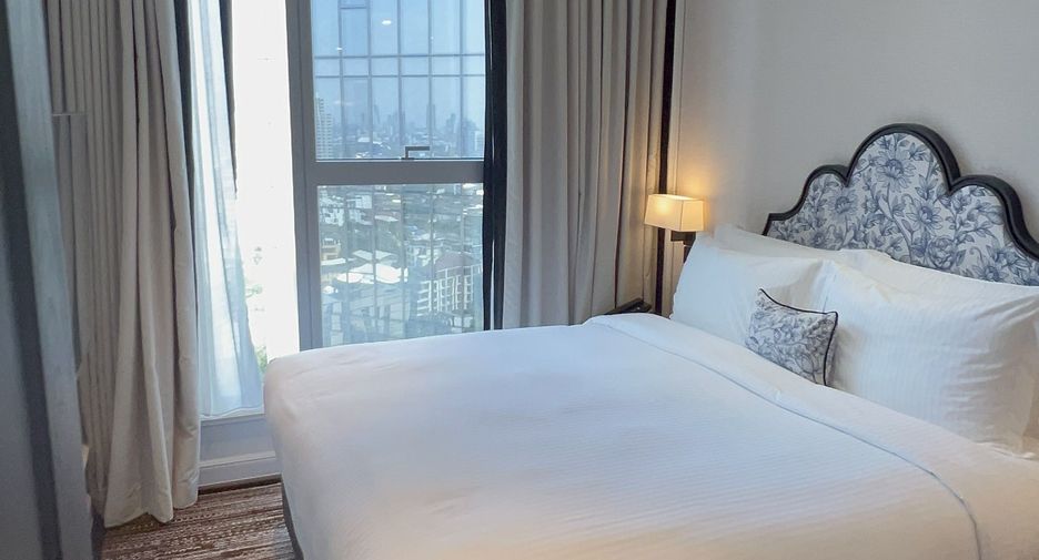 Condo en alquiler de 2 habitaciones en Khlong Toei, Bangkok