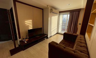 For rent 1 bed condo in Yan Nawa, Bangkok
