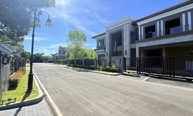 Продажа и аренда 4 спальни дом в Рат Бурана, Бангкок