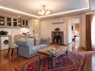 For rent 2 bedrooms apartment in Watthana, Bangkok