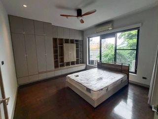 Apartment zur Miete mit 3 Zimmer in Watthana, Bangkok