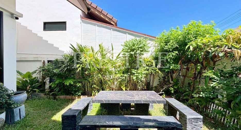 Casa en venta de 2 habitaciones en Huay Yai, Pattaya