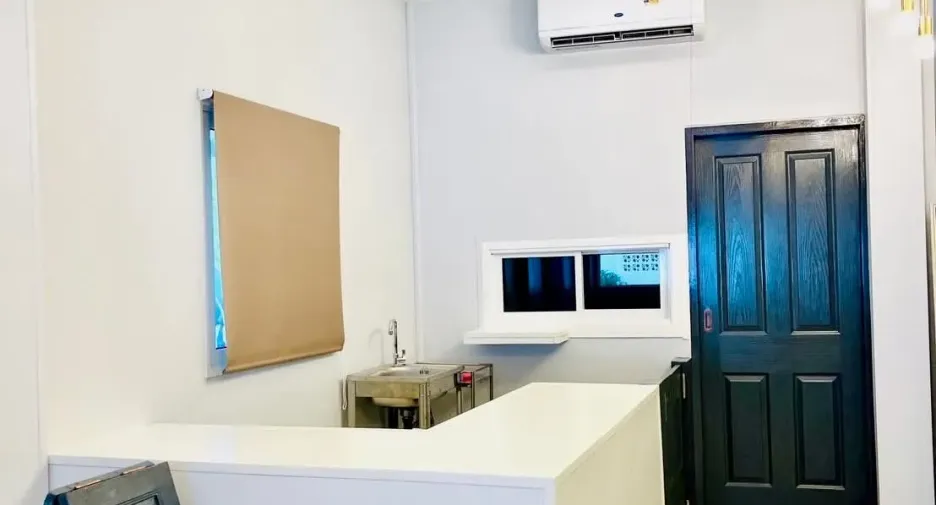 For rent retail Space in Bang Rak, Bangkok