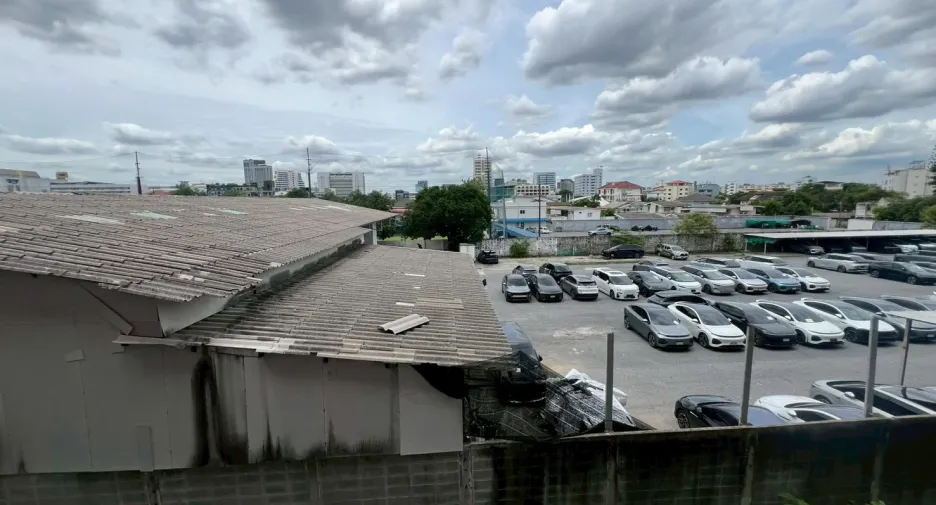Wohnung zum Kauf mit 1 Zimmer in Bang Kapi, Bangkok