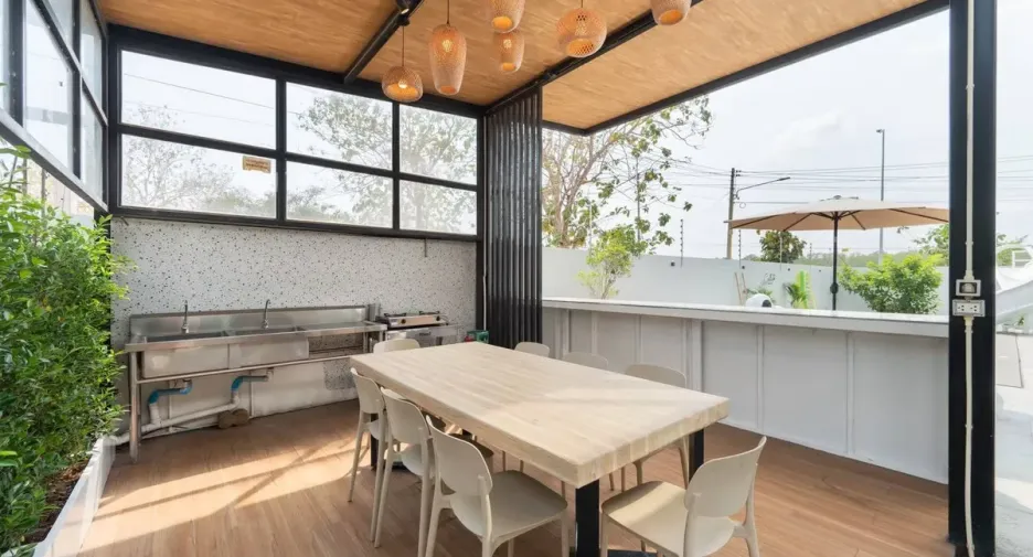 For rent 4 bedrooms house in Bang Lamung, Chonburi