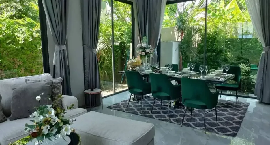 For rent and for sale 4 bedrooms house in Huay Yai, Pattaya