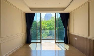 For sale 2 bedrooms condo in Pathum Wan, Bangkok
