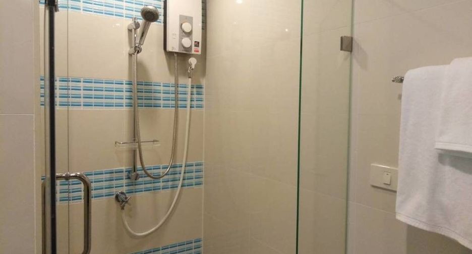 For rent 1 bed condo in Khan Na Yao, Bangkok