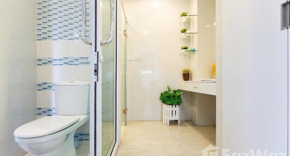 For rent 1 bed condo in Khan Na Yao, Bangkok