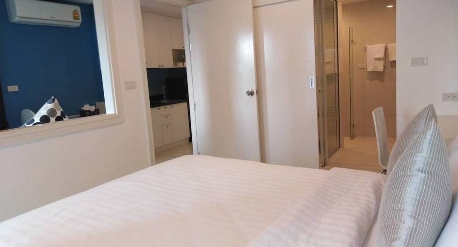 For rent 1 bed condo in Khan Na Yao, Bangkok
