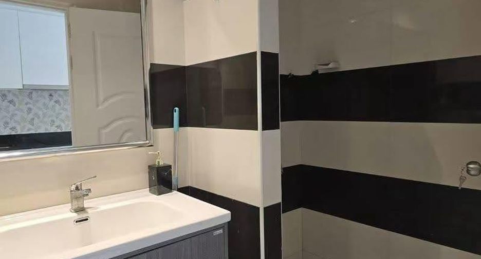 For sale 20 bedrooms condo in Pratumnak, Pattaya