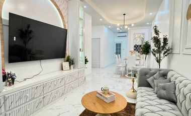 For sale 2 bedrooms townhouse in East Pattaya, Pattaya
