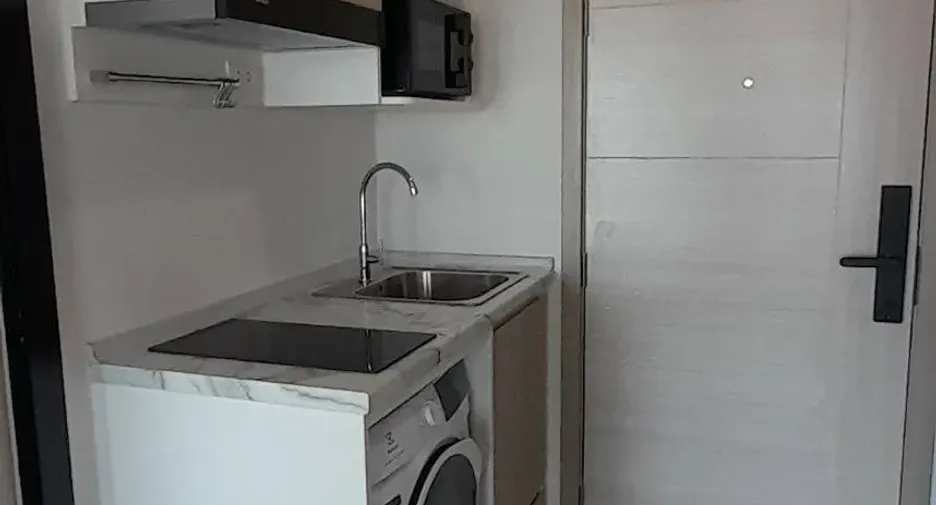 À louer 1 chambre condo à Mueang Samut Prakan, Samut Prakan