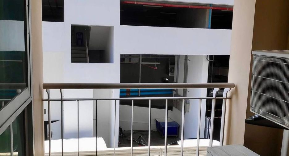 À vendre 1 chambre condo à Khlong Toei, Bangkok