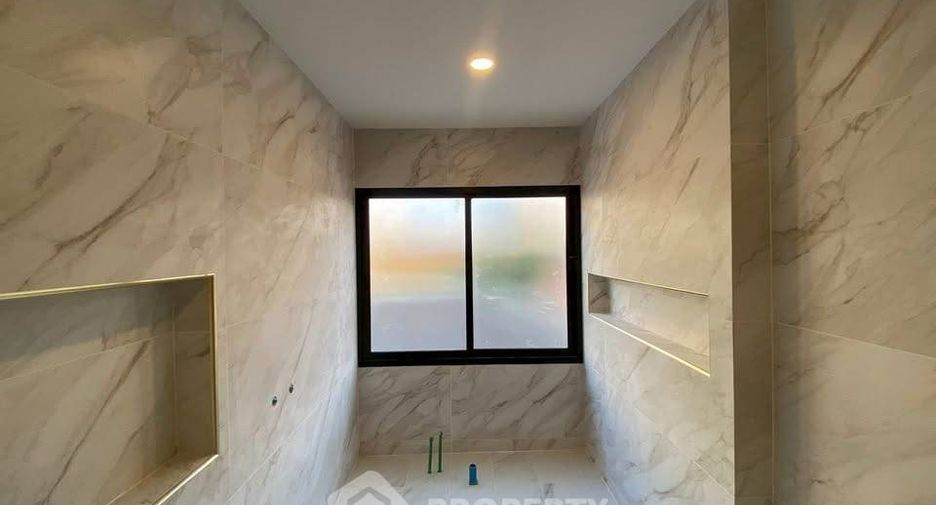 À vendre 5 chambres maison à Pratumnak, Pattaya