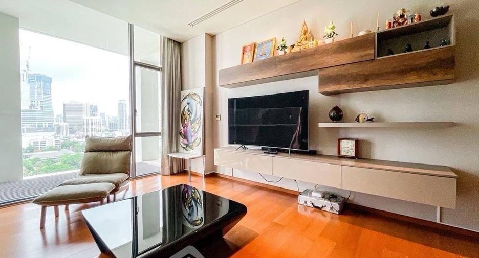 Condo en venta de 3 habitaciones en Sathon, Bangkok