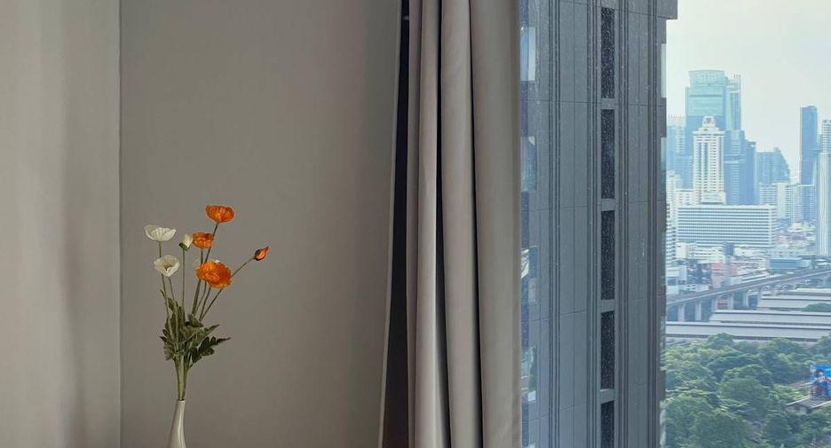 À vendre 1 chambre condo à Huai Khwang, Bangkok