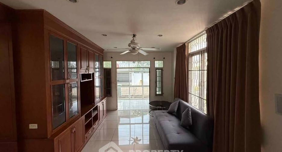 À vendre 3 chambres maison à Jomtien, Pattaya