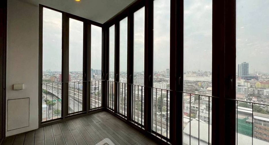 Condo en alquiler y en venta de 2 habitaciones en Khlong San, Bangkok