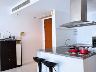 À vendre 2 chambres condo à Khlong Toei, Bangkok