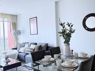 À vendre 2 chambres condo à Khlong Toei, Bangkok