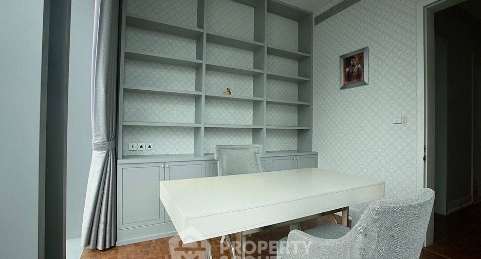 À vendre 3 chambres condo à Sathon, Bangkok