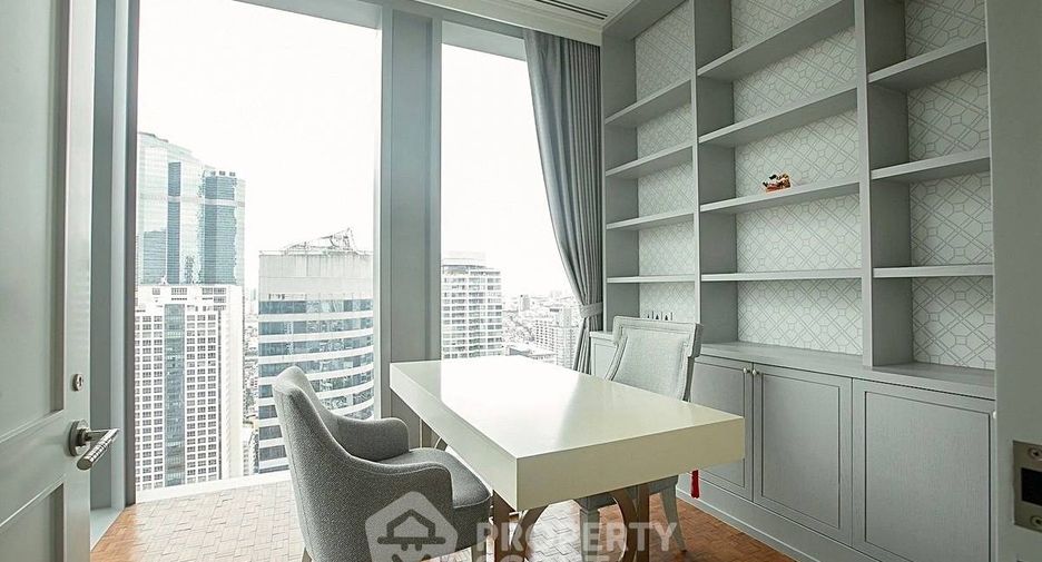À vendre 3 chambres condo à Sathon, Bangkok