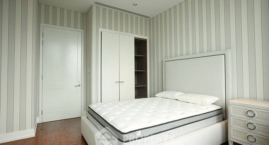 À vendre 3 chambres condo à Sathon, Bangkok