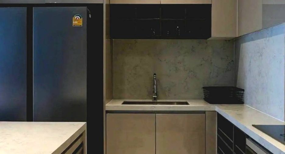 For rent and for sale 3 bedrooms condo in Khlong Toei, Bangkok
