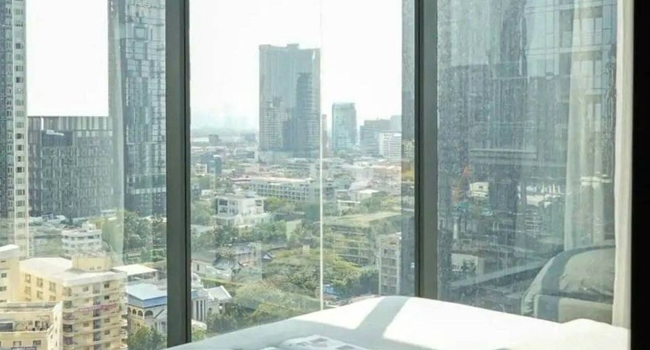 For rent and for sale 3 bedrooms condo in Khlong Toei, Bangkok