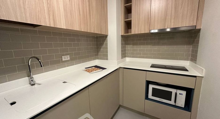 Wohnung zur Miete und zum Kauf mit 3 Zimmer in Ratchathewi, Bangkok