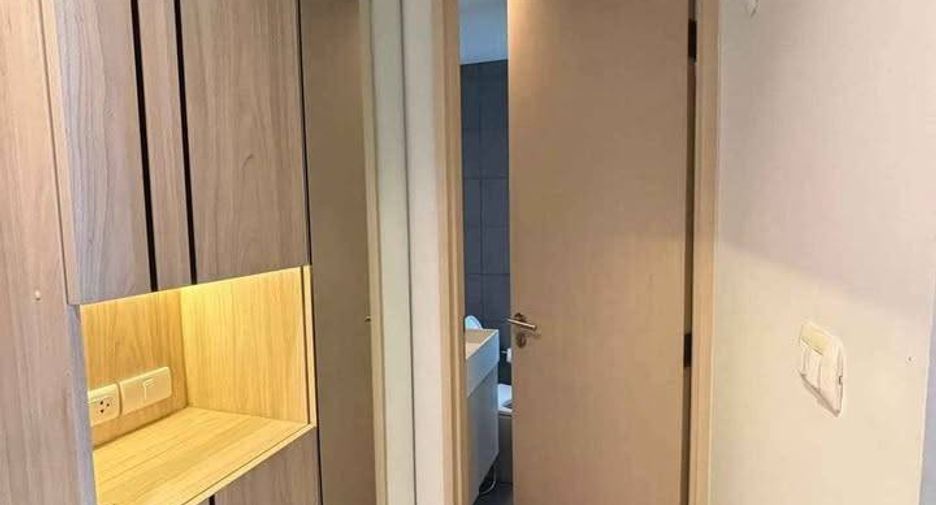 For rent and for sale 2 bedrooms condo in Phaya Thai, Bangkok