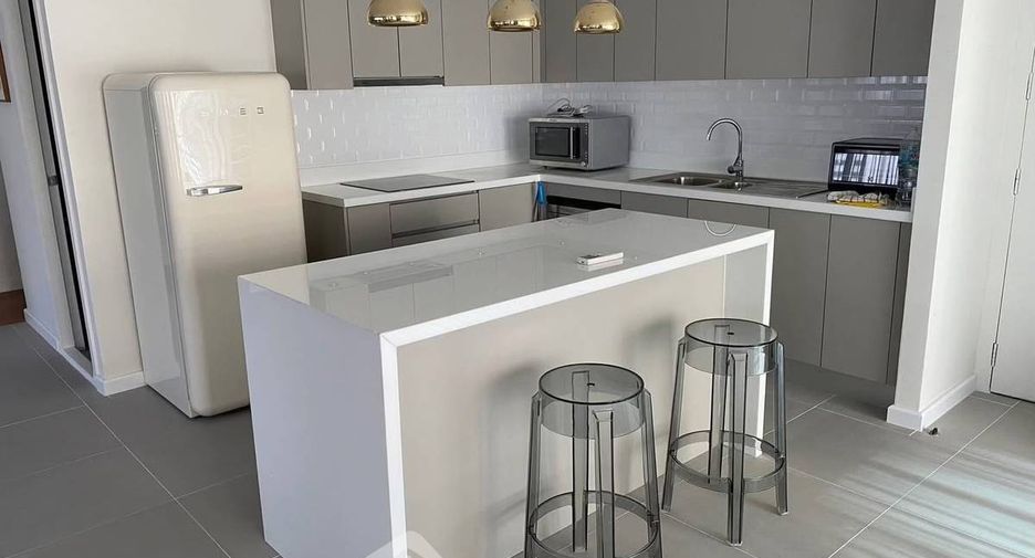 For sale 1 bed condo in Watthana, Bangkok