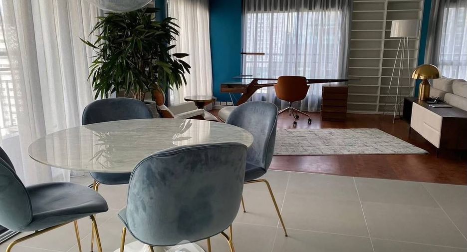 For sale 1 bed condo in Watthana, Bangkok