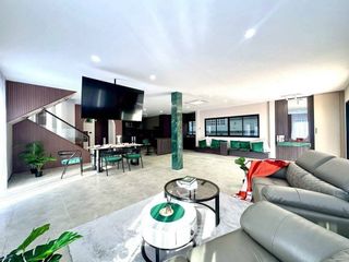 Haus zum Kauf mit 5 Zimmer in Bang Lamung, Chonburi