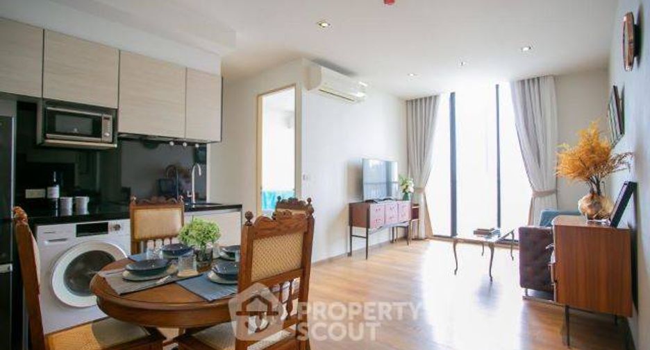 For sale 2 bedrooms condo in Khlong Toei, Bangkok