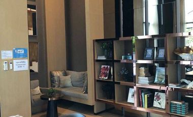 Wohnung zum Kauf mit 2 Zimmer in Khlong Toei, Bangkok